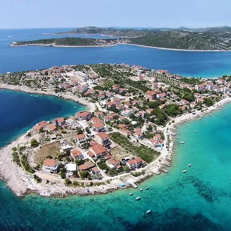 Family Friendly Seaside Sevid - Trogir - 19105